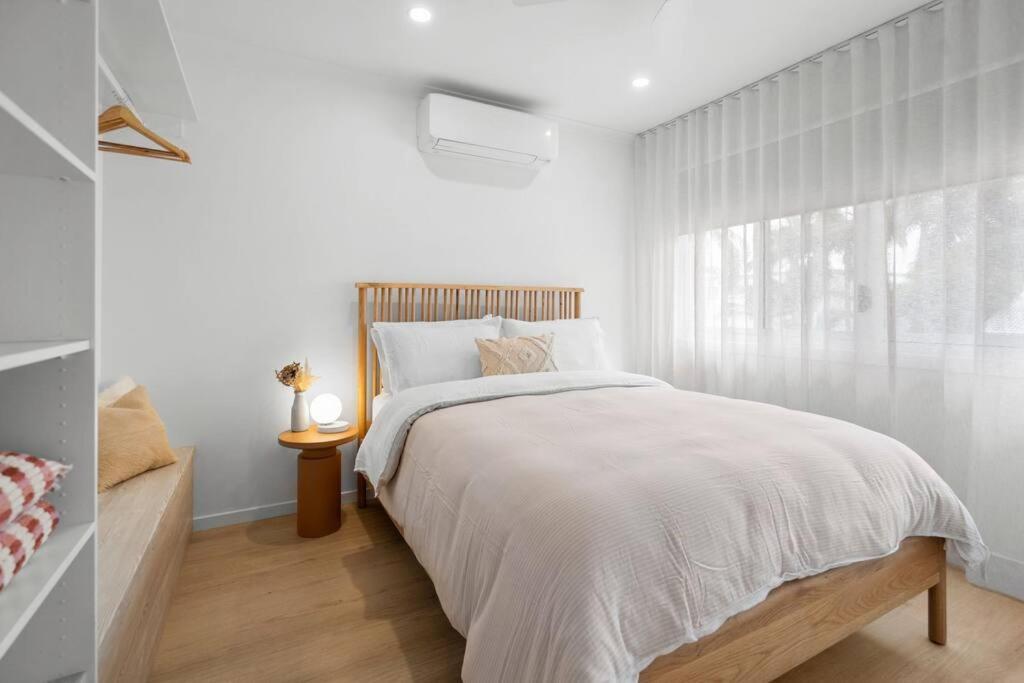 Vibes At Five Noosa Apartment Нусавил Екстериор снимка